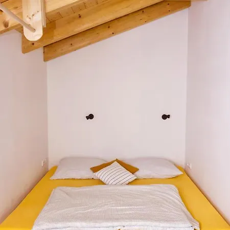 Albert בית הארחה 3*