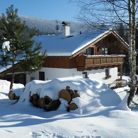 בית הארחה Albert Kubova Huť