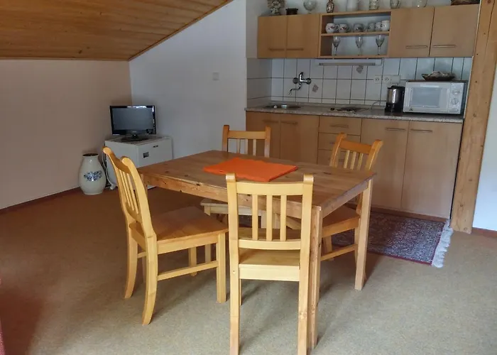 Guest house Albert Kubova Hut